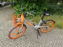 Ein Leihrad von Mobike in Berlin. Aufgenommen am 12.06.2020.