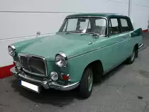 MG Magnette MK 3, gebaut von 1959 bis 1961. Der MG Magnette MK 3, der Austin A55, der Morris Oxford MK V und der Wolseley 15/60 aus dem BMC-Konzern, waren bis auf einige optische Unterschiede, baugleich. Der Vierzylinderreihenmotor hat einen Hubraum von 1489 cm³ und leistet 67 PS. Die Höchstgeschwindigkeit wurde mit 140 km/h angegeben. Oldtimertreffen an Ralf´s Boxenstopp in Wuppertal im September 2016.