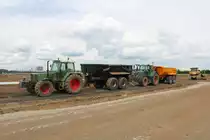 Fendt Favorit 615 Turbomatik am 19.06.20 in Erlensee auf einer Baustelle. Ich durfte durch nachfragen Fotos machen die Stelle war nicht eingezäunt