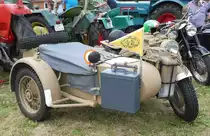 =Zündapp KS 750 Wehrmachtsgespann, gesehen bei der Oldtimerausstellung in Uttrichshausen, 07-2019