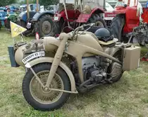 =Zündapp KS 750 Wehrmachtsgespann, gesehen bei der Oldtimerausstellung in Uttrichshausen, 07-2019