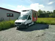 Mercedes Sprinter 312 mit Kühlaufbau am 26.06.2020 in Chemnitz Planitzwiese fotografiert mit Nokia 3.2