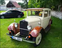 Škoda 422 Baujahre 1929. 22 HP, 75km/st. Schloss Police am 27. 6. 2020