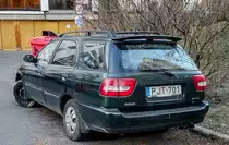 Rückansicht: Suzuki Baleno Wagon der ersten Generation, gesehen in Januar, 2020.