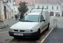 Seat Inca, gesehen in Januar, 2020.