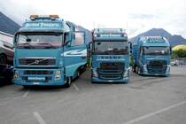 Drei Volvo FH Sattelzüge von Berthod Transports am 25.6.18 beim Trucker Festival Interlaken.