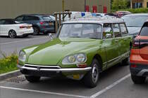 Dieser schne Citron DS Break stand am 30.06.2020 auf dem Parkplatz eines Einkaufszentrums.