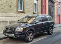 Volvo XC90 Mk1, gesehen in Januar, 2020.