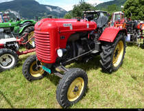 Roter Steyr Oldtimer Traktor am Traktorentreff in Oensingen am 28.06.2020