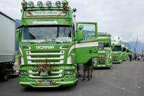 Diverse Scania von Urs Bühler am 25.6.18 beim Trucker Festival Interlaken.