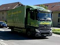 Ein MB Actros von Gafner Transporte am 30.6.20 in Kiesen.