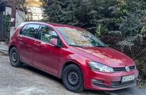 VW Golf VII, fotografiert in Januar, 2020.