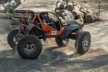 Mir unbekannter Geländewagen für  extrem offroaden . Foto: Automobil und Tuning Show, März 2019 in Budapest.