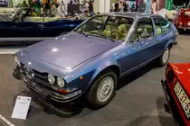 Alfa-Romeo GTV mit einem 2Liter Motor und 130Ps. Foto: Oldtimersektion der Automobil und Tuning Show in Budapest, 2019