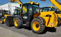 =JCB 541-70 Teleskoplader steht bei einem Händler in Burghaun, 04-2020