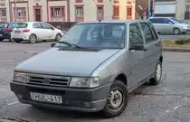 Fiat Uno (Januar, 2020).