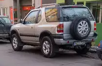 Ein dreitürer Opel Frontera (Januar, 2020).