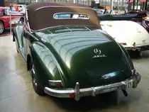 Heckansicht eines Mercedes Benz W187 220S Cabriolet A. Classic Remise Düsseldorf am 19.07.2020.