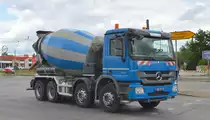 MB ACTROS 3241 Betonmischer mit LIEBHERR Betontrommel am 29.07.20 Berlin Marzahn.