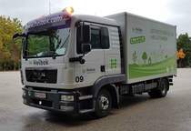 =MAN der Firma HELBOK steht im Oktober 2019 in Bregenz