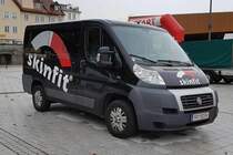 =Fiat Ducato von  skinfit  steht im Oktober 2019 in Lindau