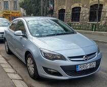 Opel Astra J Sedan in März, 2020.