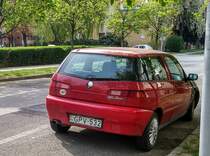 Alfa-Romeo 145 von hinten fotografiert in April, 2020.