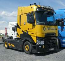 =Renault-Sattelzugmaschine der Spedition KIND, 07-2020