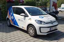 =VW UP der LEBENSHILFE steht im August 2020 in Hünfeld