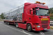 =Scania Sattelzug R 410 von KARAI-Trans steht im Juli 2020 an der A 3