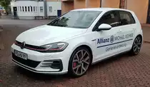 =Golf VII GTI der Allianzvertretung WEHNER steht im August 2020 in Hünfeld