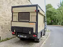 Heckpartie eines BREMACH Allrad an der Mauer des zukünftigen Buga Geländes 2021 in Erfurt, gesehen am 28. Augsut 2020.