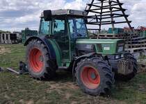 =Fendt 280 S, gesehen bei Hünfelden im August 2020