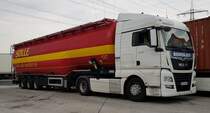 =MAN TGX mit einem Auflieger der Spedition SOLLE; 08-2020