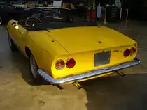 Heckansicht eines Finat Dino 2000 Spider im Farbton giallo positano. Classic Remise Düsseldorf am 17.09.2020.