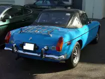 Heckansicht eines MG B Roadsters. Besucherparkplatz der Düsseldorfer Classic Remise am 17.09.2020.