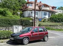 Getunter Opel Corsa B, gesehen in Mai, 2020.