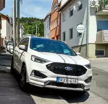 Ford Edge, gesehen in Mai, 2020.