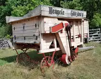 =Mengele Uranus 2-Dreschmaschine, gesehen bei Hünfelden im August 2020