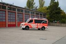 Mercedes Benz Sprinter ELW der Berufsfeuerwehr Wiesebaden am 26.09.20 an der Wache 1