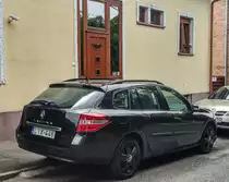 Rückansicht: Renault Laguna Grandtour in Mai, 2020.