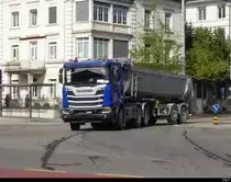 Scania R 580 Kipper-Sattelschlepper unterwegs in der Stadt Solothurn am 22.09.2020