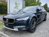 Volvo V90 Cross Country 2020 am 27.9.20 bei einem Volvo Händler in Thun.