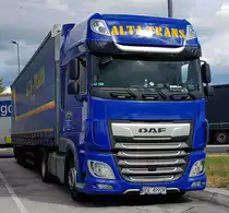 =DAF XF von ALTA TRANS steht im August 2020 auf einem Rastplatz an der A 3