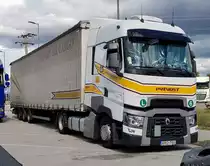 =Renault-Sattelzug von PREVOST AIR CARGO rastet im August 2020 an der A 3