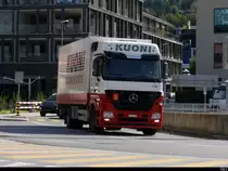 Mercedes Actros mit Kühlkastenaufbau unterwegs in Schaan/FL am 30.09.2020