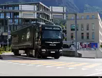 MAN Sattelschlepper unterwegs in Schaan/FL am 30.09.2020