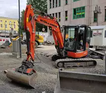 =Kubota KX057 der Firma KÜLLMER steht im August 2020 auf einer Baustelle in Fulda