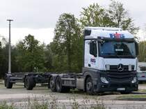 Mercedes Actros Hängerzug in Neubrandenburg am 18.10.2020