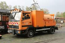 Einst diente dieser Mercedes Benz 814 den Dortmunder Stadtwerken als Sprenwagen, sprich Reinigungsfahrzeug! Am 20.10.2020 gehörte es zum Bestand des Nahverkehrsmuseum in Dortmund Mooskamp.